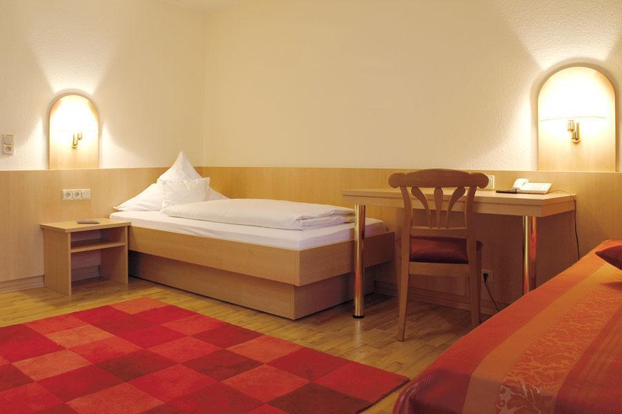 Hotel Landgasthof Gruener Baum Hochdorf  Esterno foto